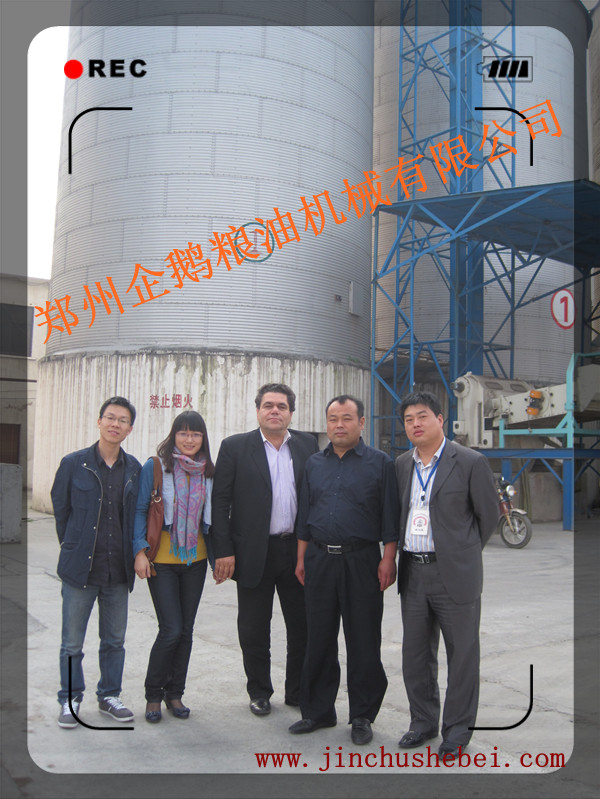 浸出油設(shè)備，預(yù)榨浸出生產(chǎn)線，榨油設(shè)備，精煉油設(shè)備，小型浸出設(shè)備，精煉設(shè)備