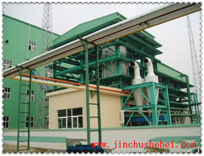 恭祝沈陽200噸大豆浸出設(shè)備生產(chǎn)線竣工并開始生(圖1) 大豆浸出設(shè)備車間局部