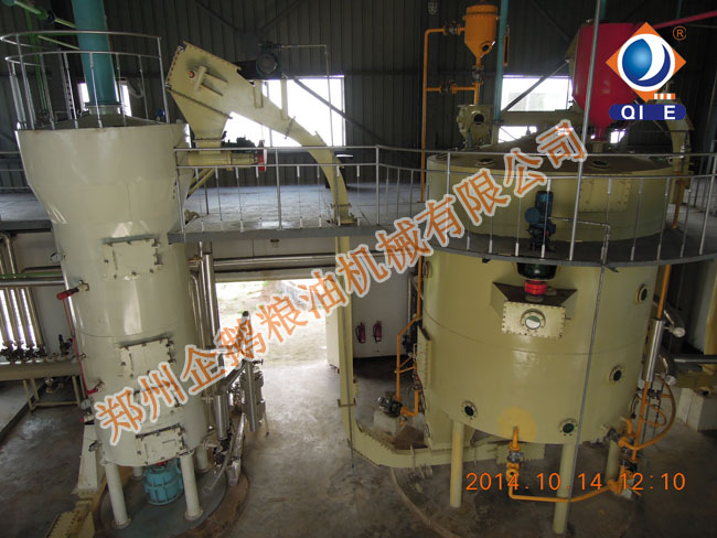 購買大豆油浸出設(shè)備需注意哪些問題(圖1) 大豆油浸出設(shè)備