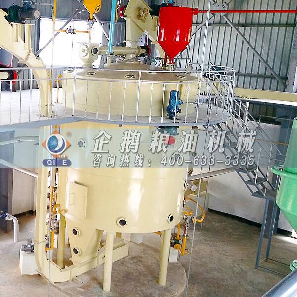大豆油浸出加工設(shè)備廠,鄭州企鵝源頭好貨(圖1) 大豆油浸出設(shè)備