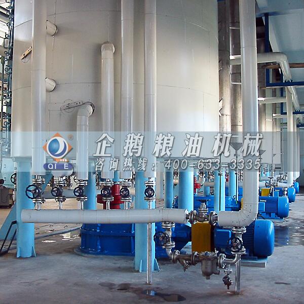 茶籽油浸出設備廠家,企鵝品質(zhì)不負眾托(圖1) 茶籽油浸出設備